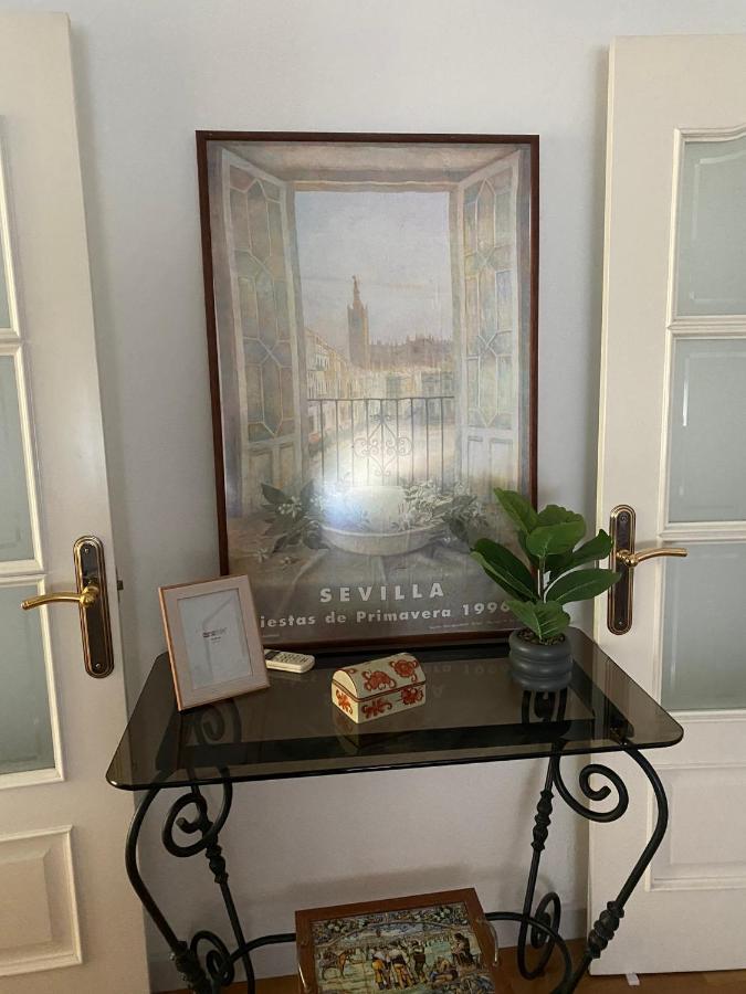 סביליה Acogedor Apartamento En Pleno Corazon De Triana מראה חיצוני תמונה