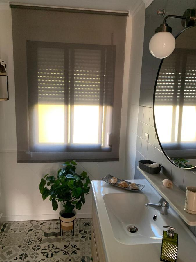 סביליה Acogedor Apartamento En Pleno Corazon De Triana מראה חיצוני תמונה